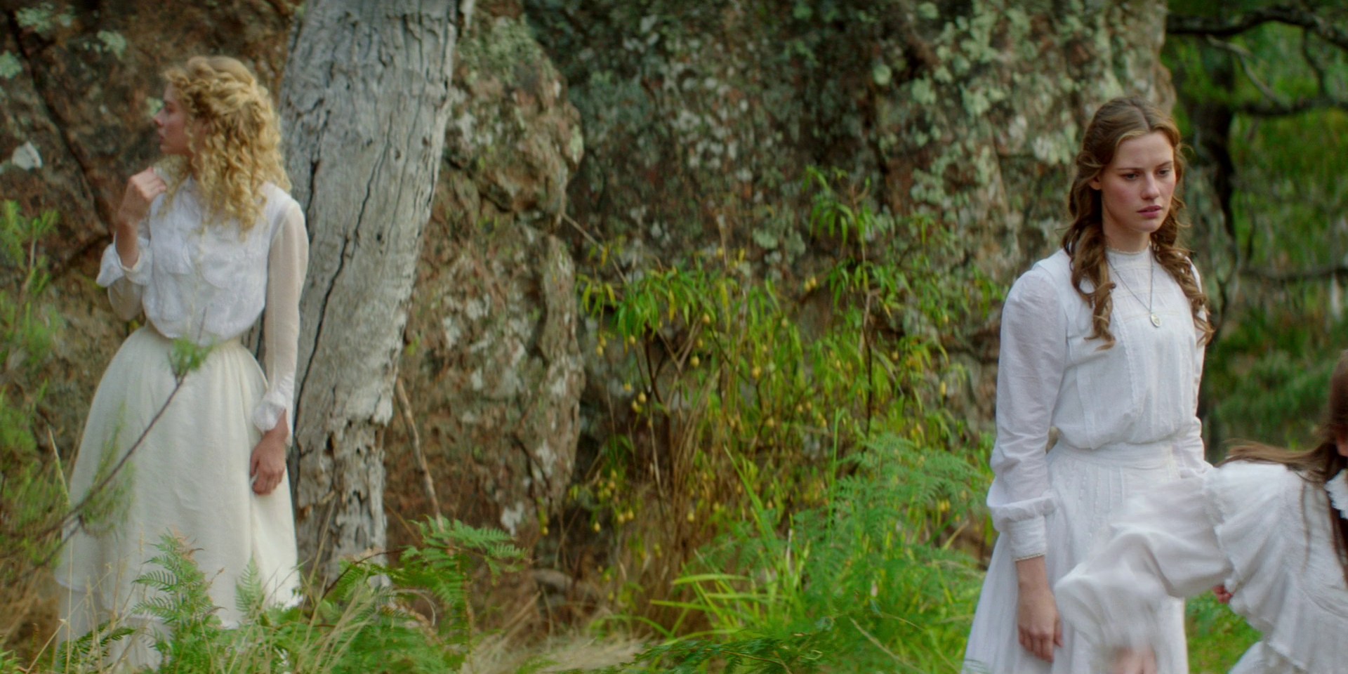 samaraweaving_picnicathangingrock_0054.jpg samaraweaving_picnicathangingrock_0054.jpg