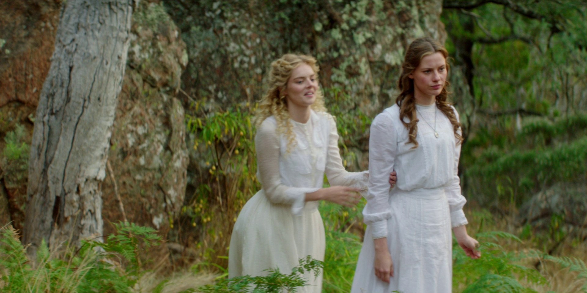 samaraweaving_picnicathangingrock_0059.jpg samaraweaving_picnicathangingrock_0059.jpg