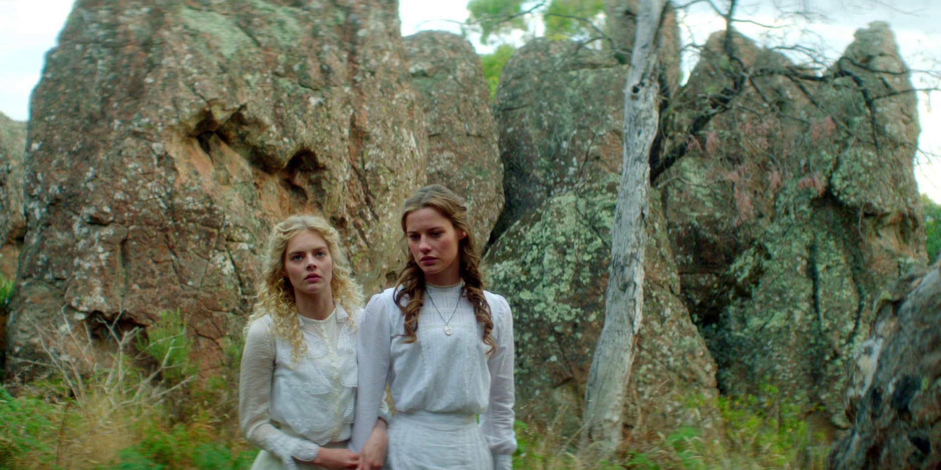 samaraweaving_picnicathangingrock_0089.jpg samaraweaving_picnicathangingrock_0089.jpg