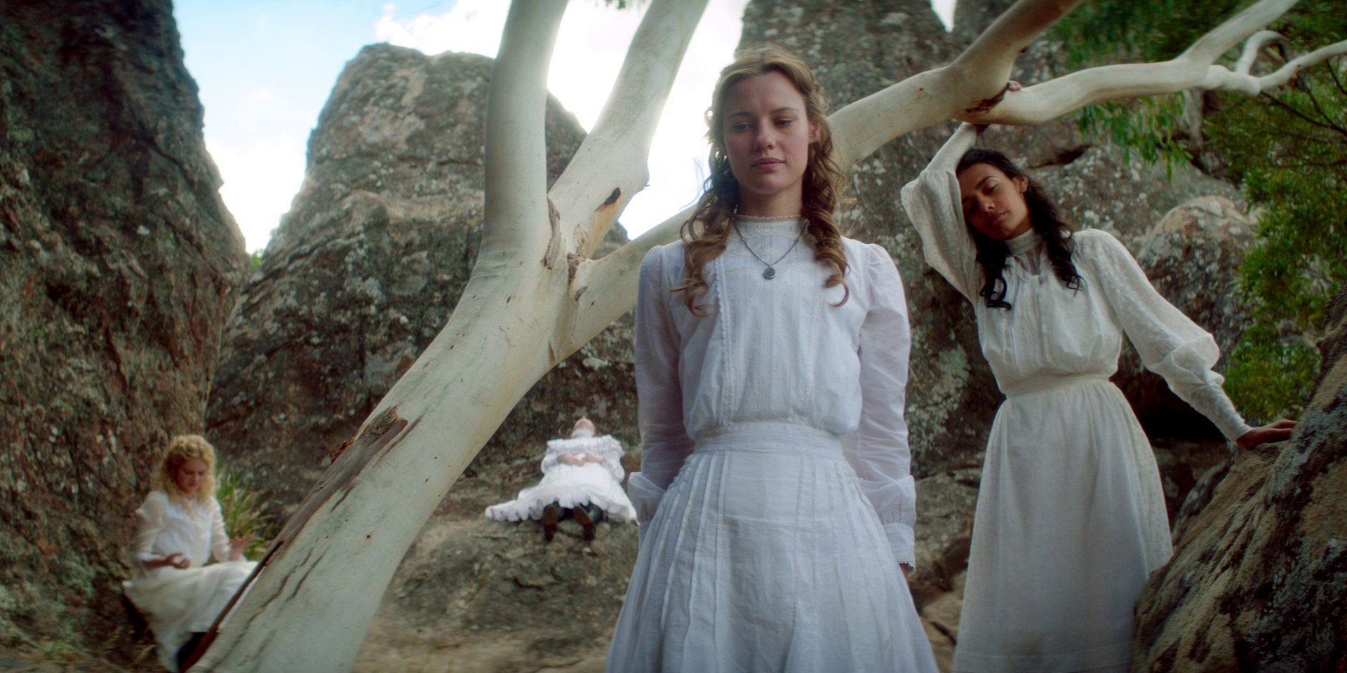 samaraweaving_picnicathangingrock_0106.jpg samaraweaving_picnicathangingrock_0106.jpg