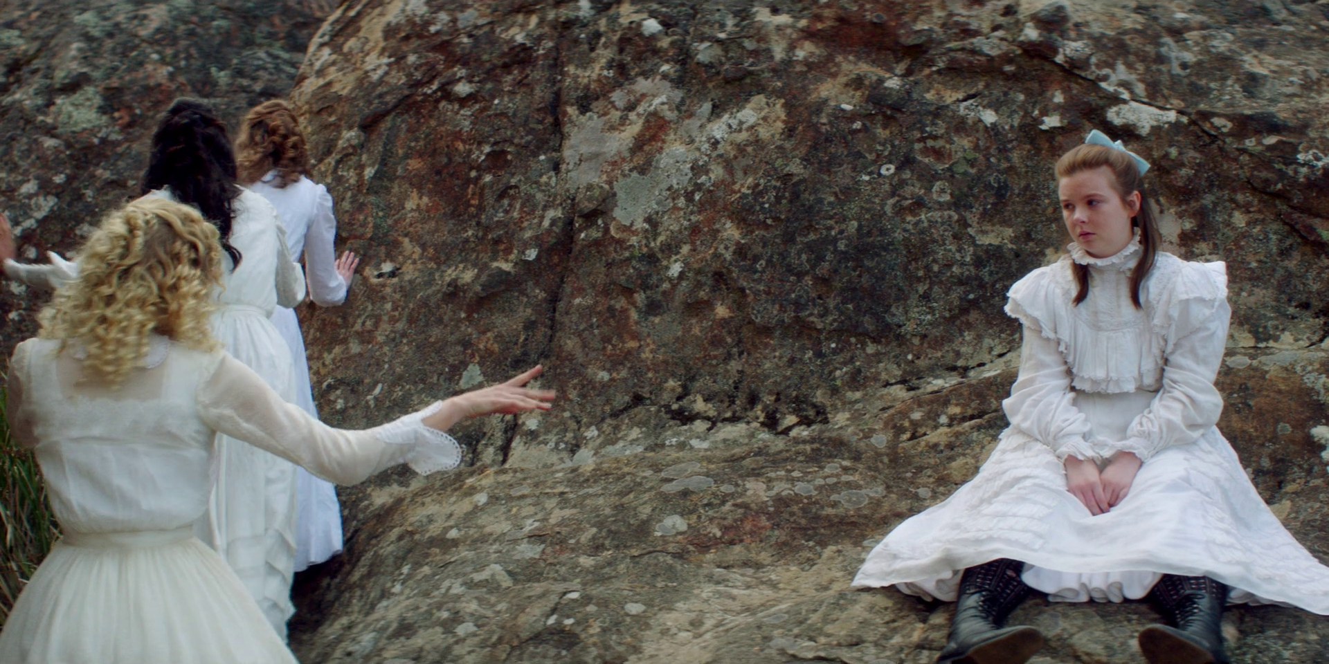 samaraweaving_picnicathangingrock_0140.jpg samaraweaving_picnicathangingrock_0140.jpg