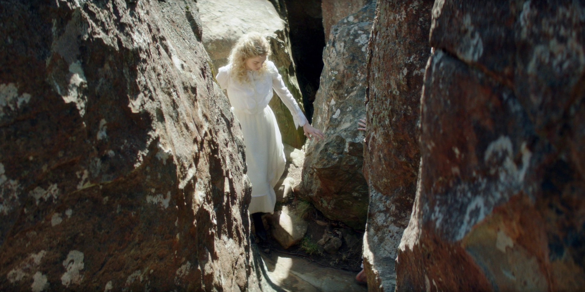 samaraweaving_picnicathangingrock_0144.jpg samaraweaving_picnicathangingrock_0144.jpg