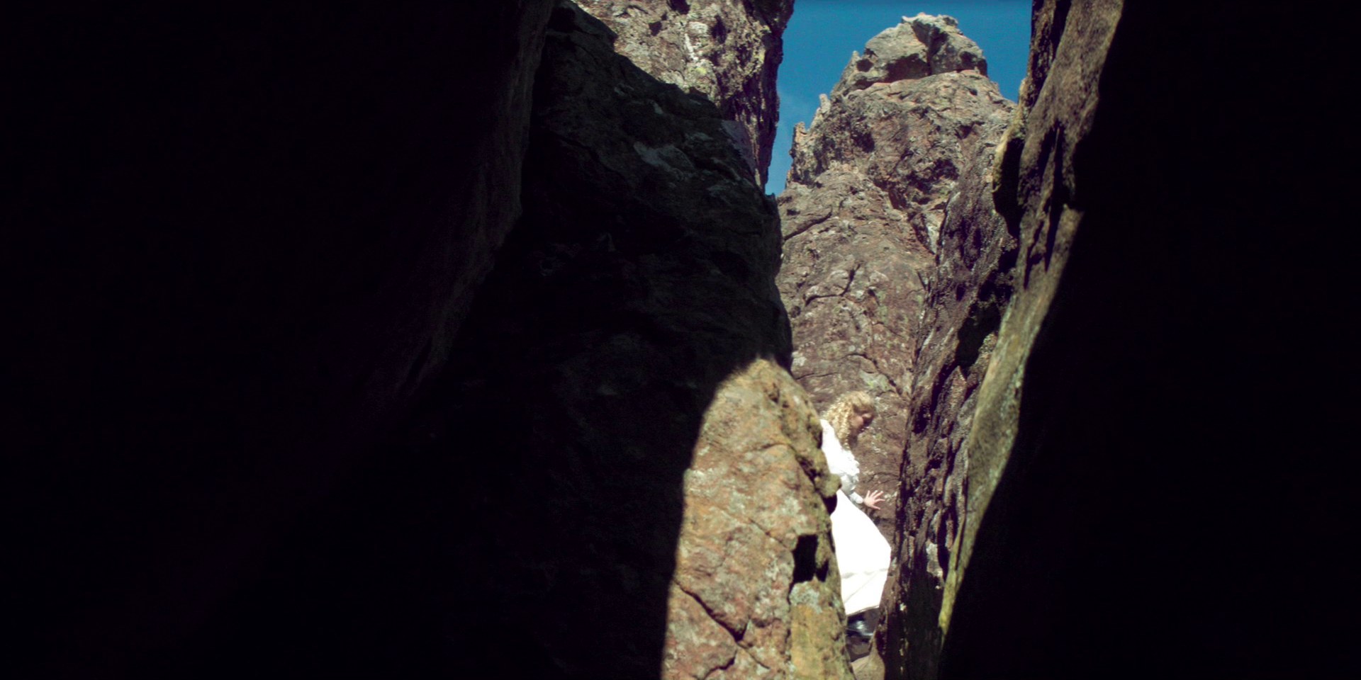 samaraweaving_picnicathangingrock_0149.jpg samaraweaving_picnicathangingrock_0149.jpg