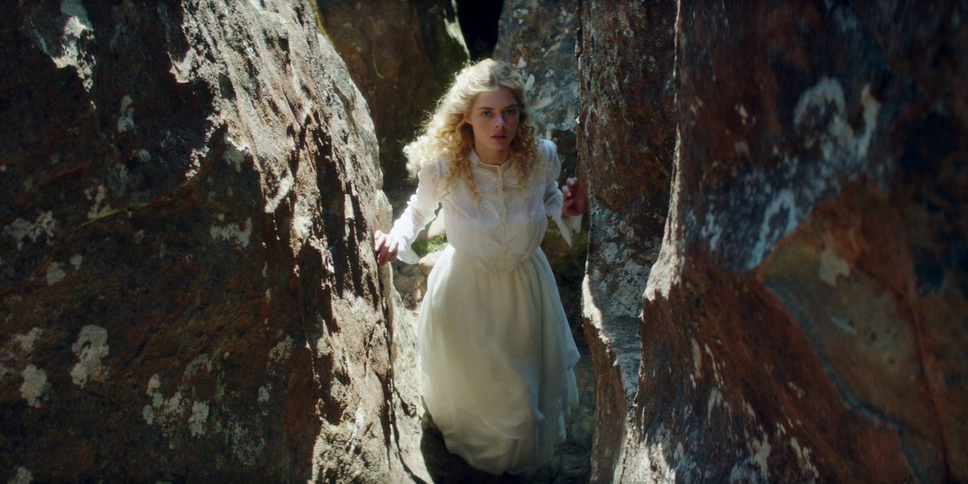 samaraweaving_picnicathangingrock_0157.jpg samaraweaving_picnicathangingrock_0157.jpg