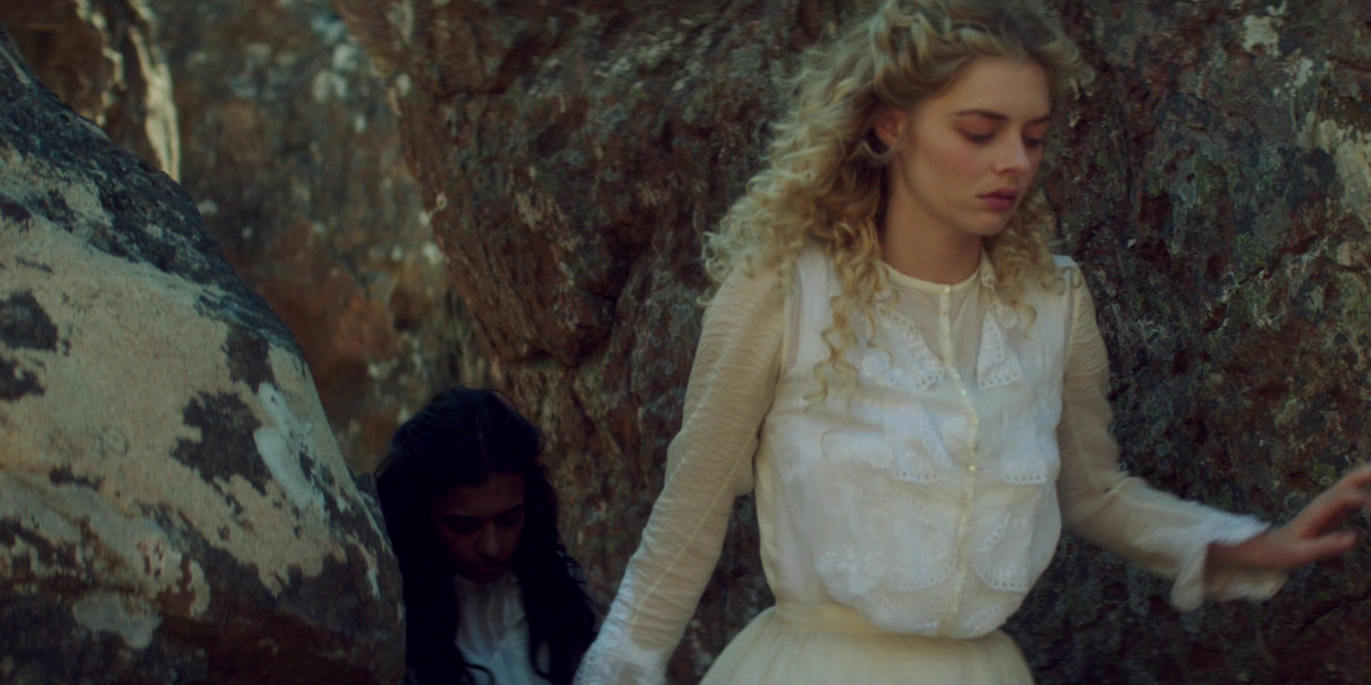 samaraweaving_picnicathangingrock_0161.jpg samaraweaving_picnicathangingrock_0161.jpg