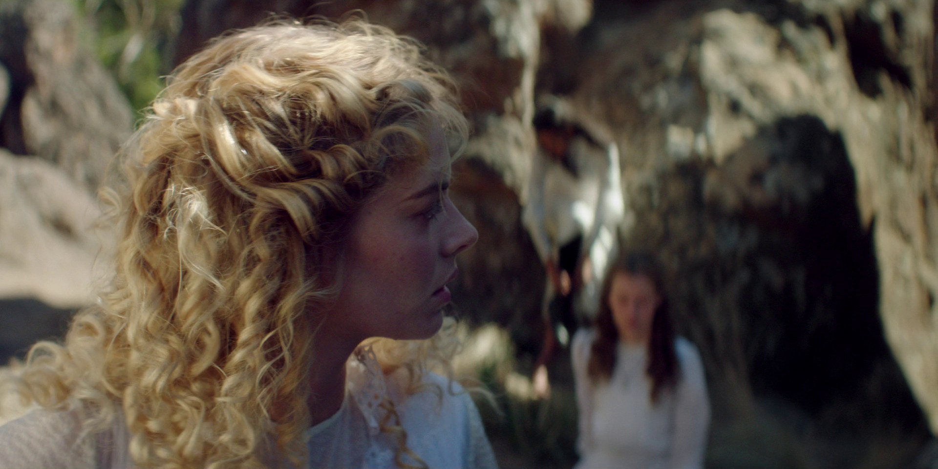 samaraweaving_picnicathangingrock_0201.jpg samaraweaving_picnicathangingrock_0201.jpg