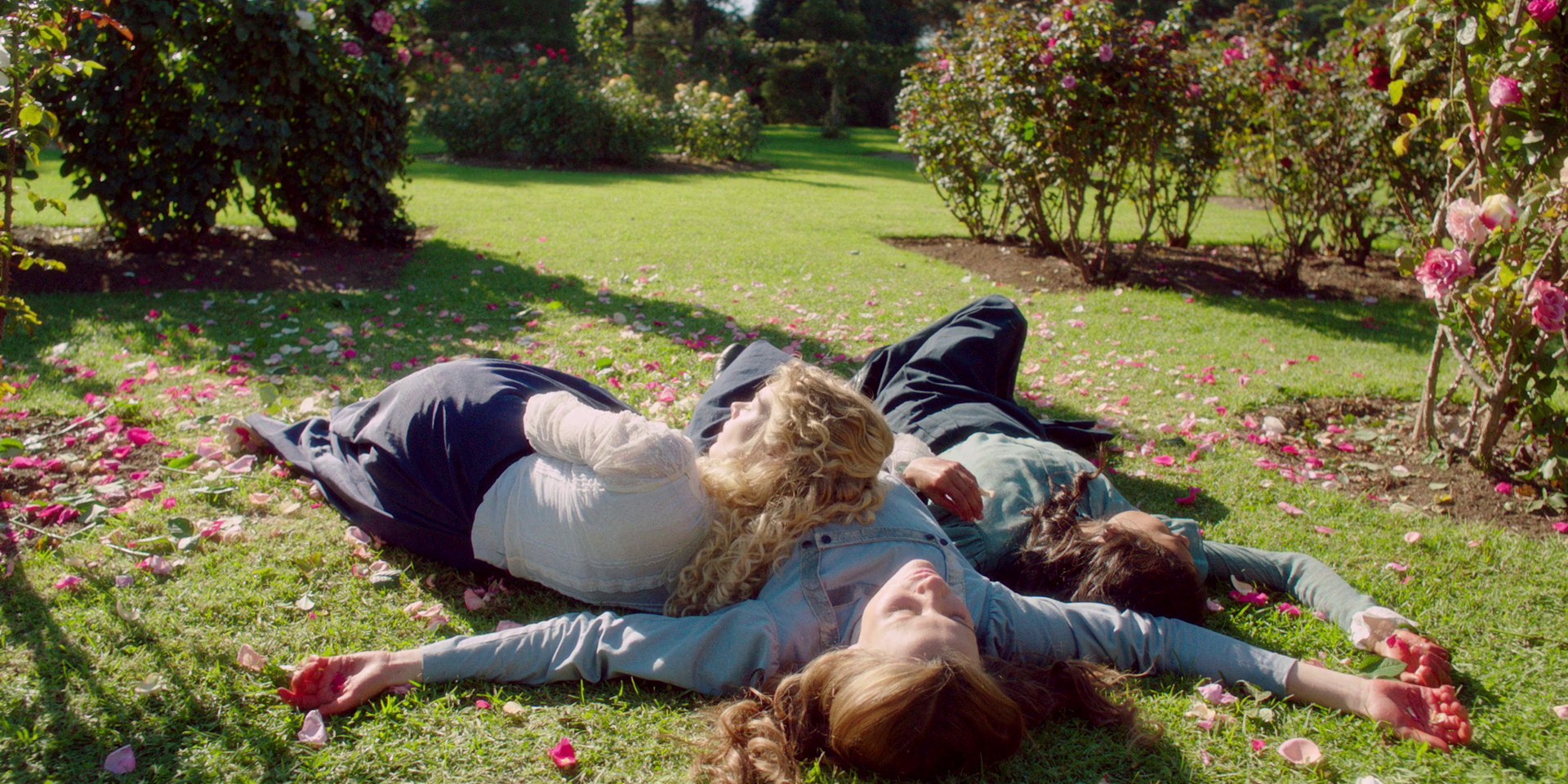 samaraweaving_picnicathangingrock_0250.jpg samaraweaving_picnicathangingrock_0250.jpg