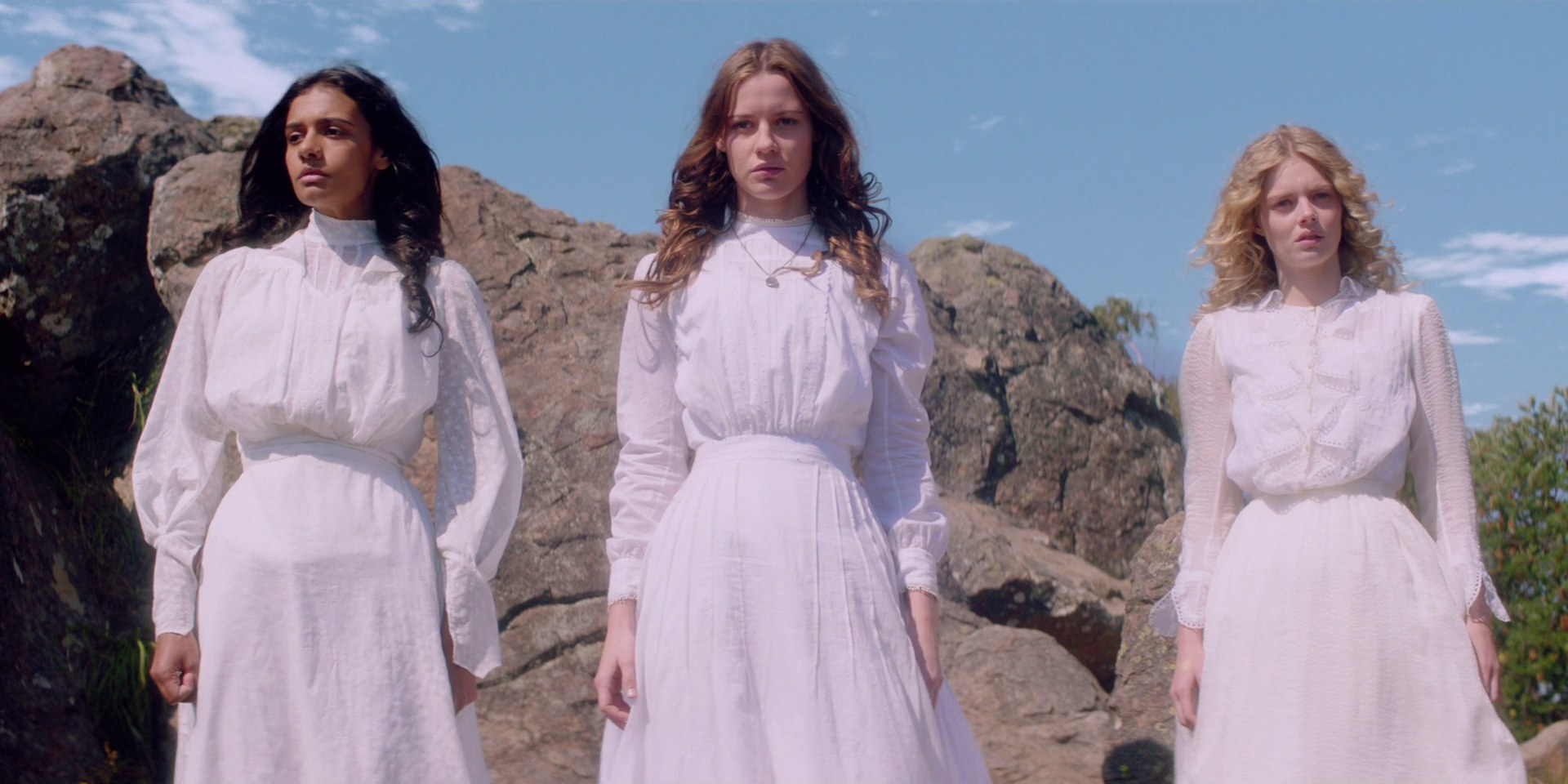 samaraweaving_picnicathangingrock_0295.jpg samaraweaving_picnicathangingrock_0295.jpg