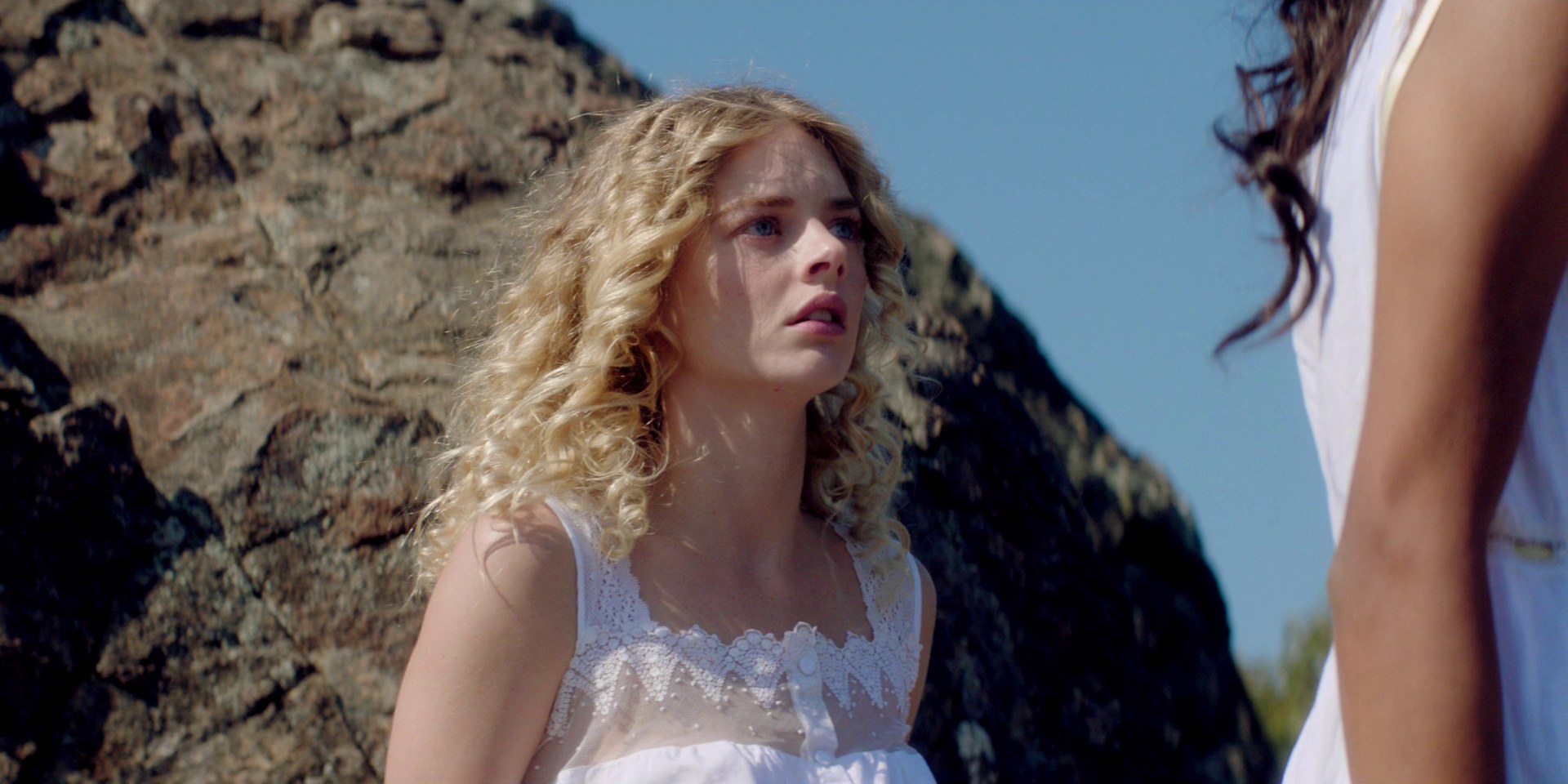 samaraweaving_picnicathangingrock_0332.jpg samaraweaving_picnicathangingrock_0332.jpg